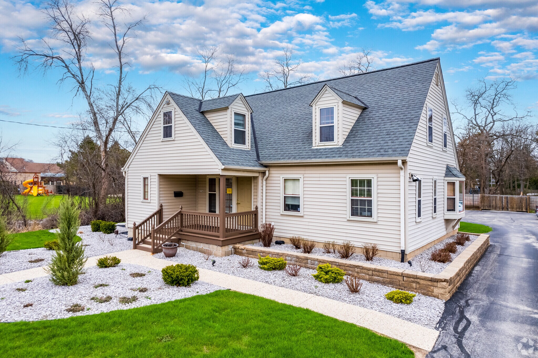 7040 N Green Bay Ave, Glendale, WI for Sale