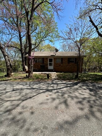 Roanoke, VA Multi-Family - 1701 Mayfield Dr