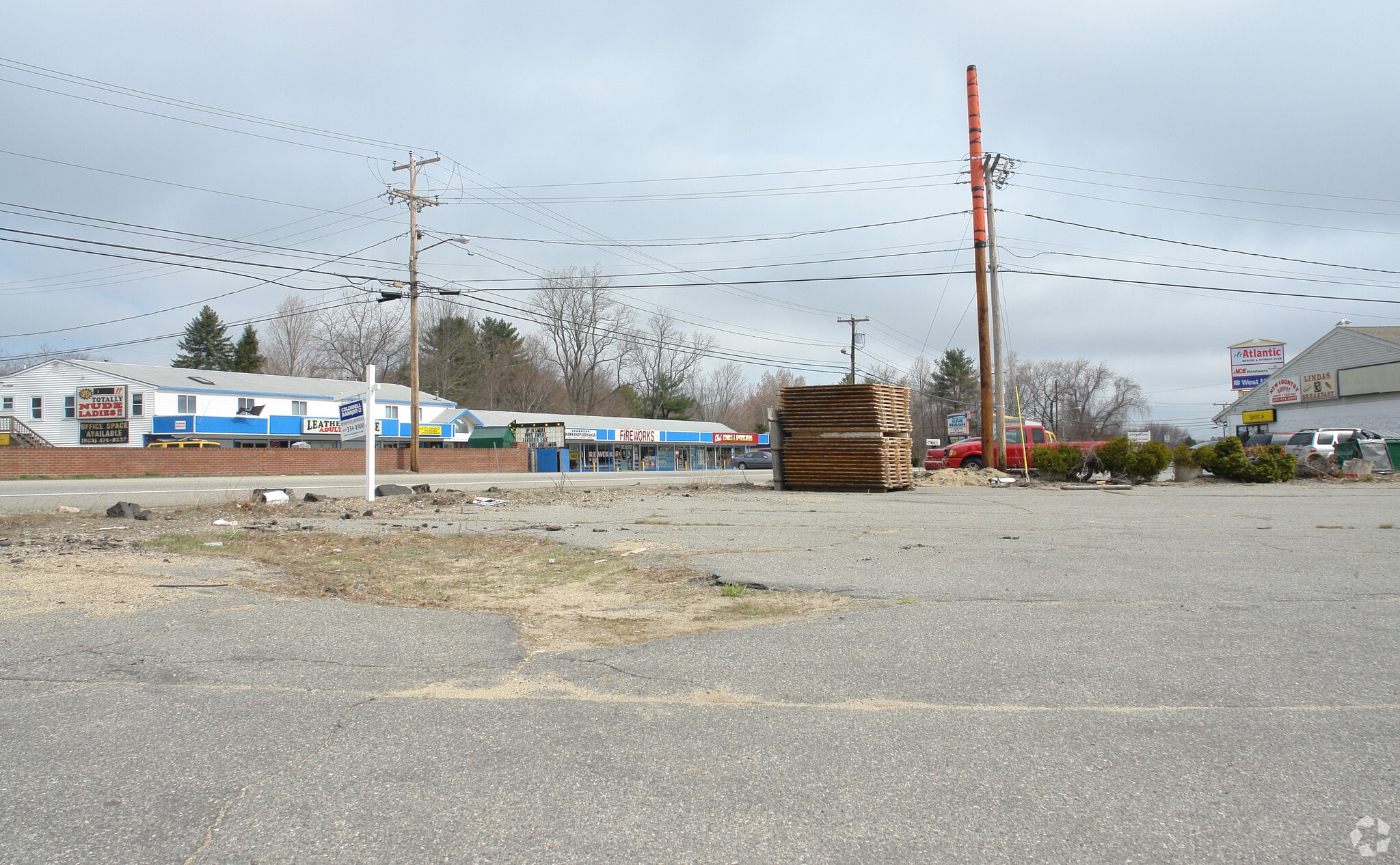 894 Lafayette Rd, Seabrook, NH for Rent