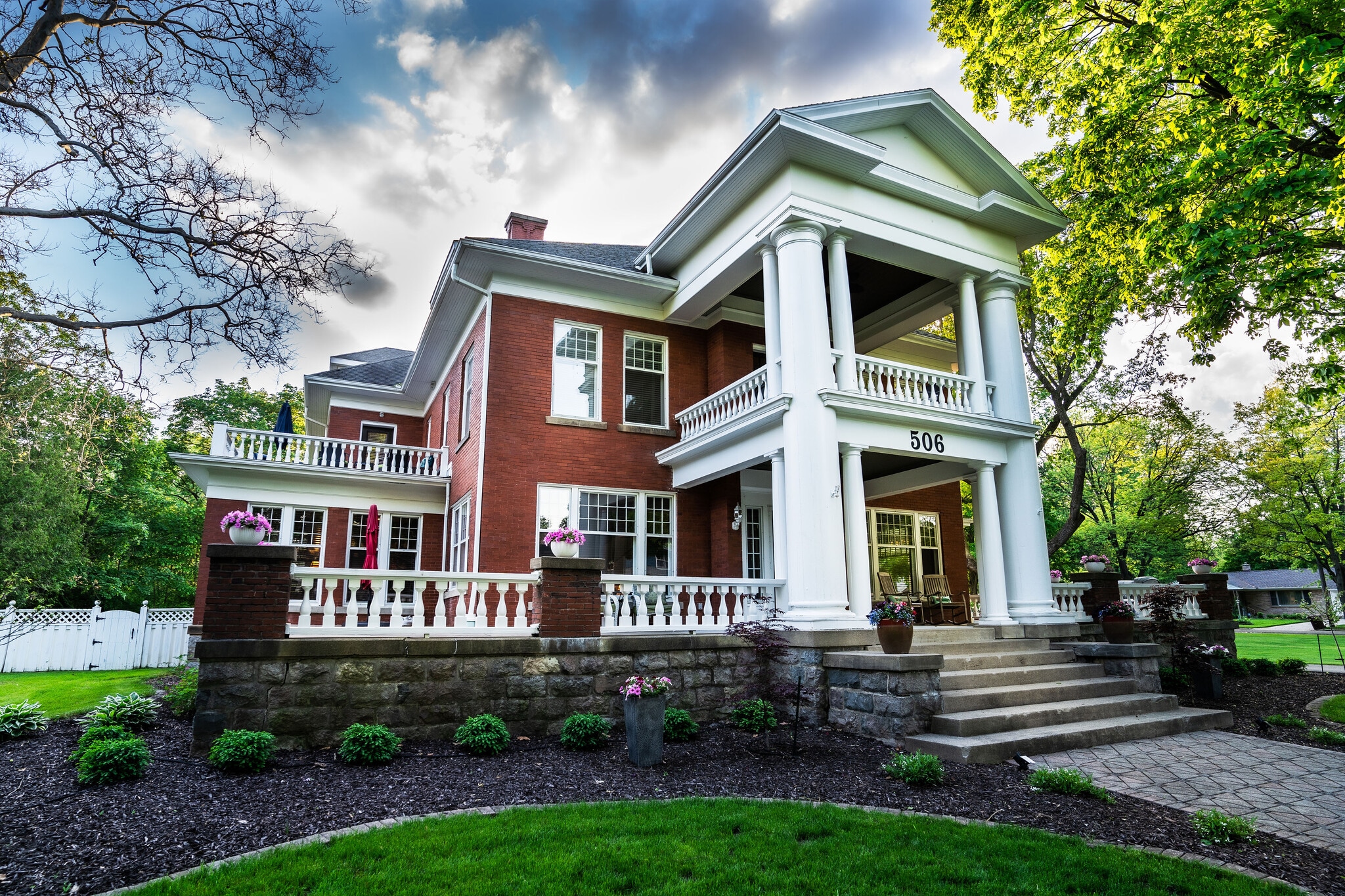 506 S Oakland St, Saint Johns, MI for Sale