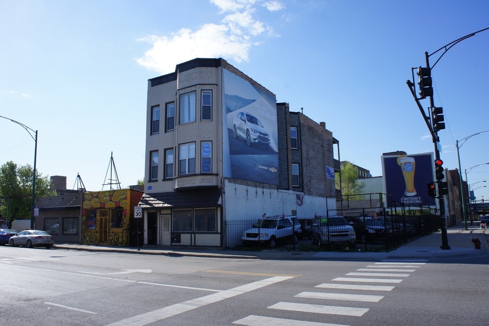 2349-2359 W Grand Ave, Chicago, IL for Sale