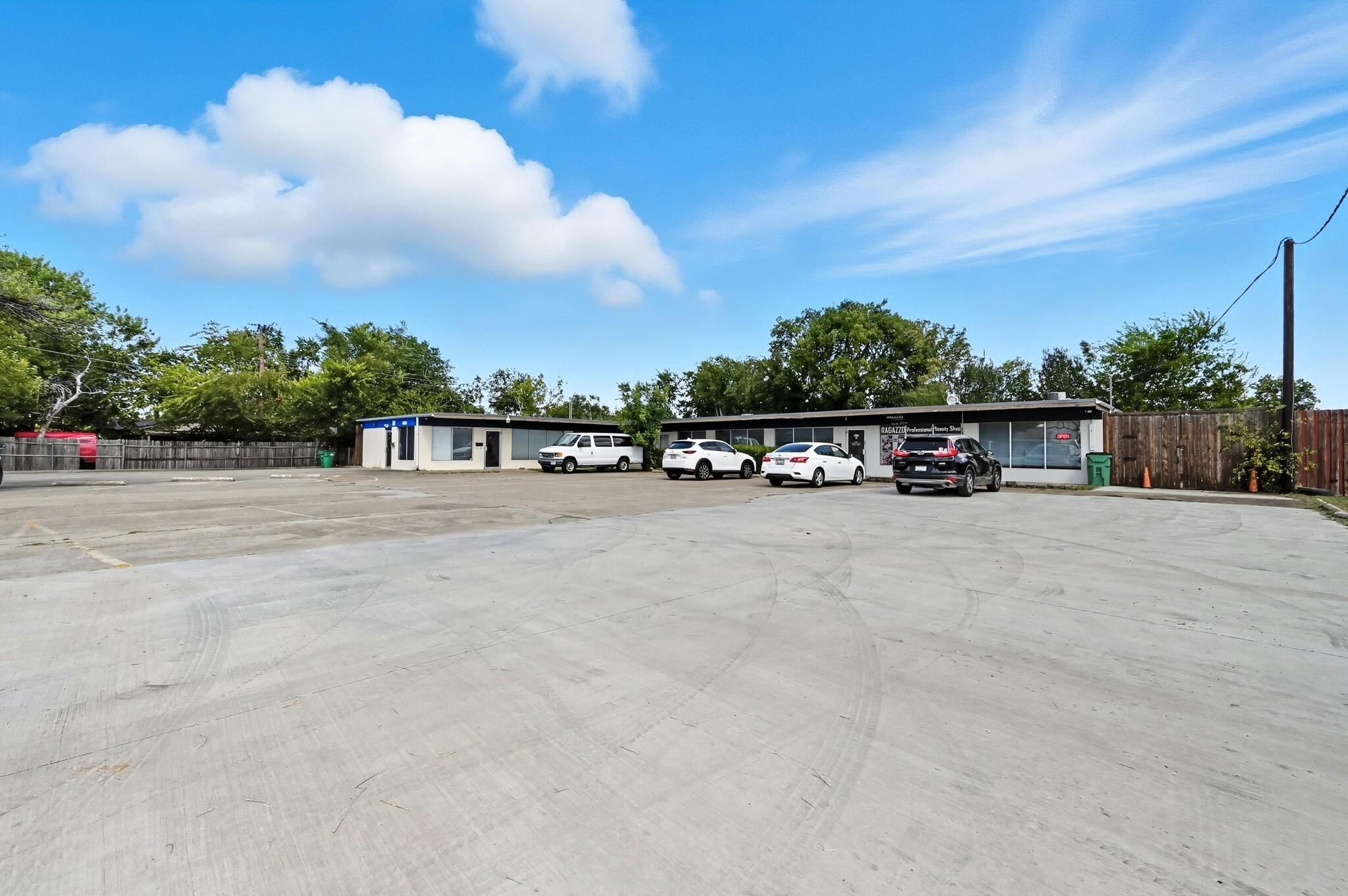 4110 Haltom Rd, Haltom City, TX for Sale