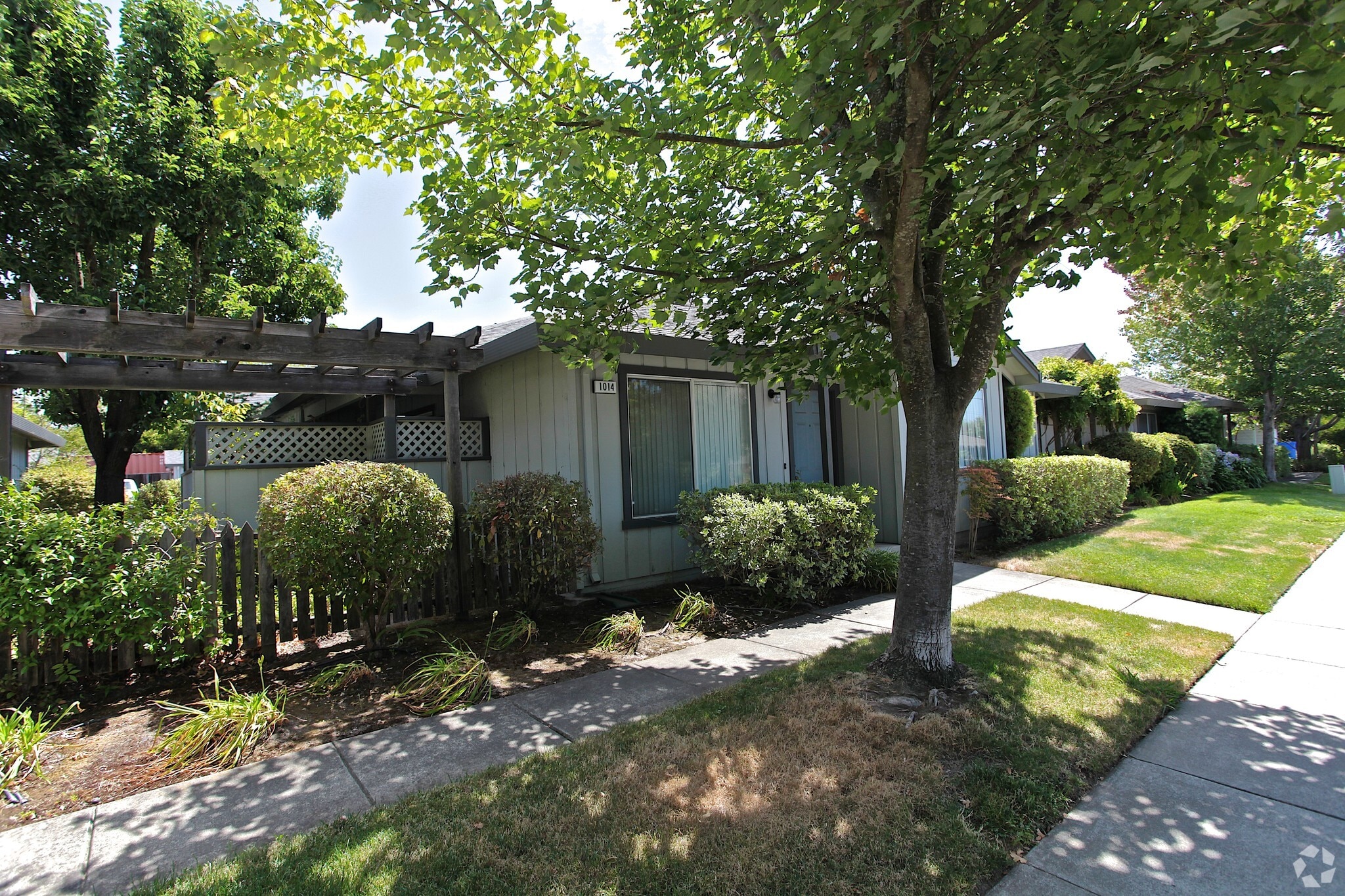 1014 1st St W, Sonoma, CA for Sale