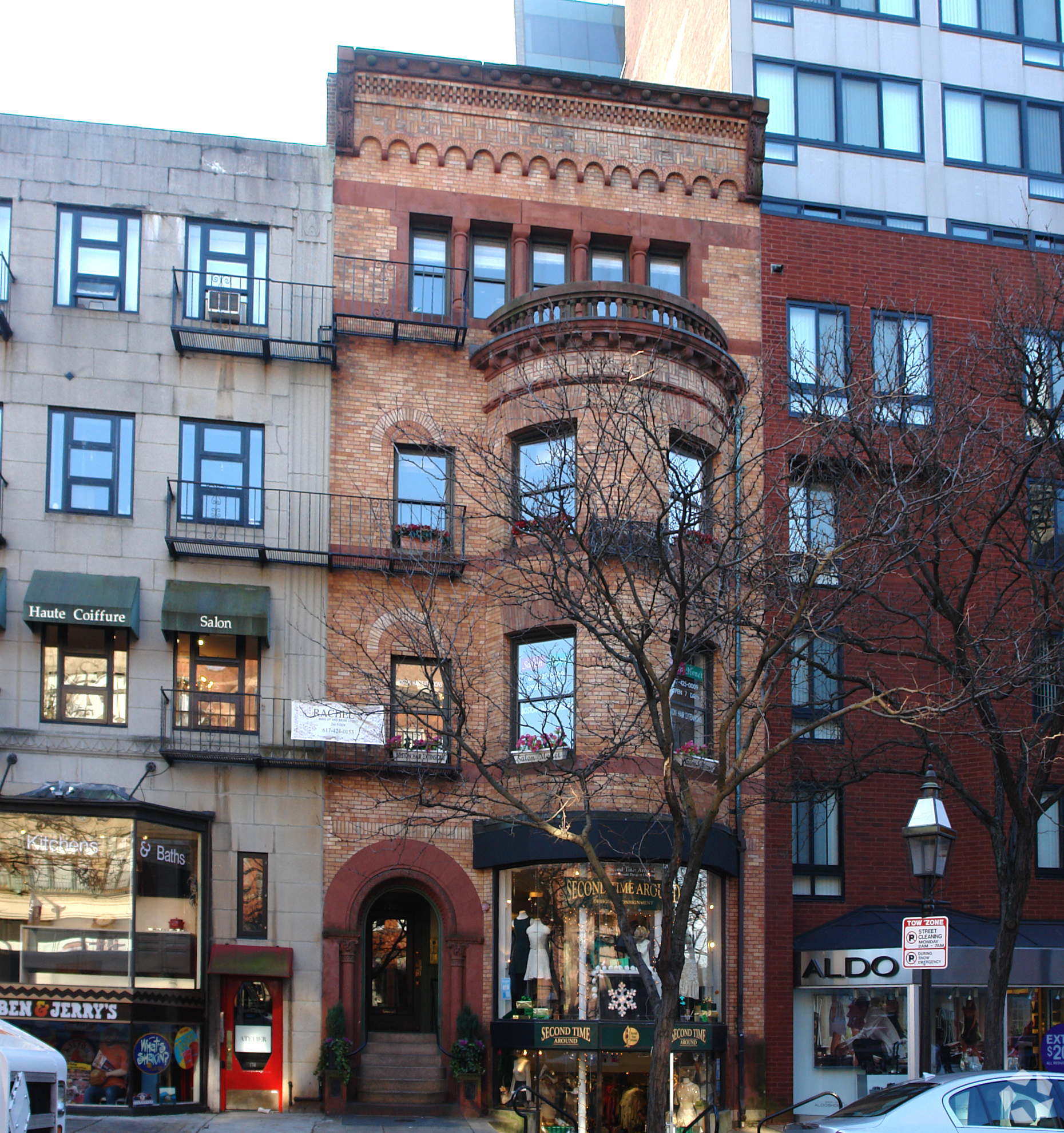 176 Newbury St, Boston, MA for Rent