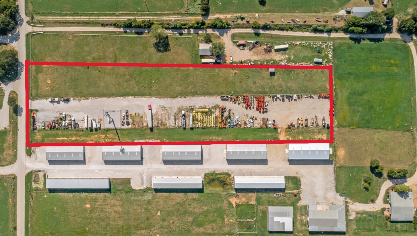 9053 Ike Byrom Rd, Cross Roads, TX for Rent