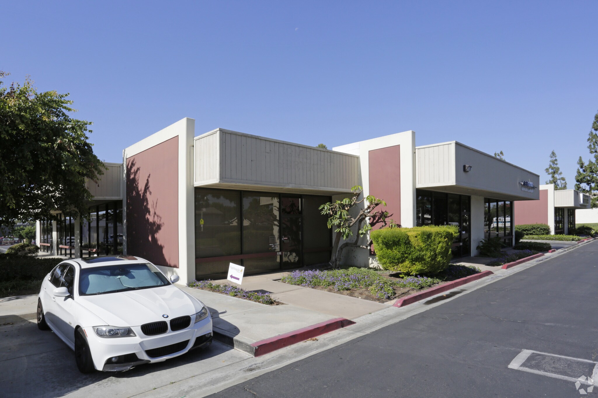 512-542 E Lambert Rd, Brea, CA for Rent