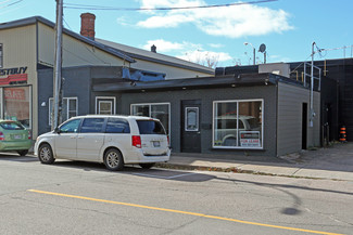 Pembroke, ON Storefront - 174 Albert St