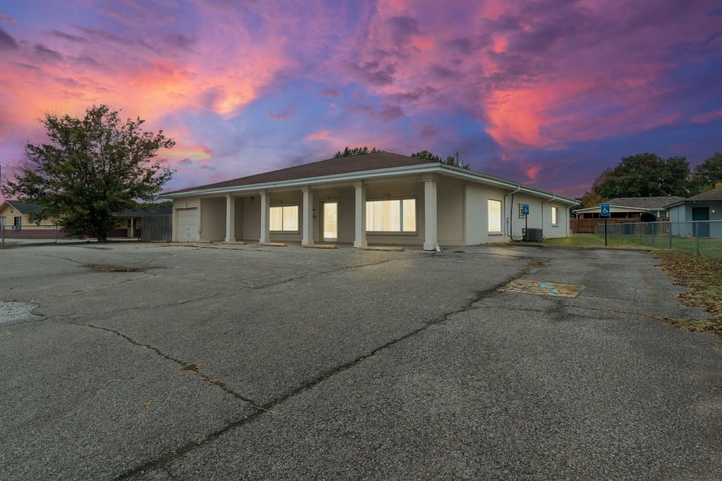 525 S. Wilson St., Vinita, OK for Sale