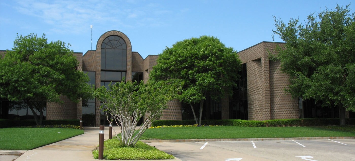 1845 Precinct Line Rd, Hurst, TX for Rent