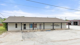 Glen Rose, TX Storefront Retail/Office - 1409 NE Barnard St Glen Rose, TX Storefront Retail/Office - 1409 NE Barnard St