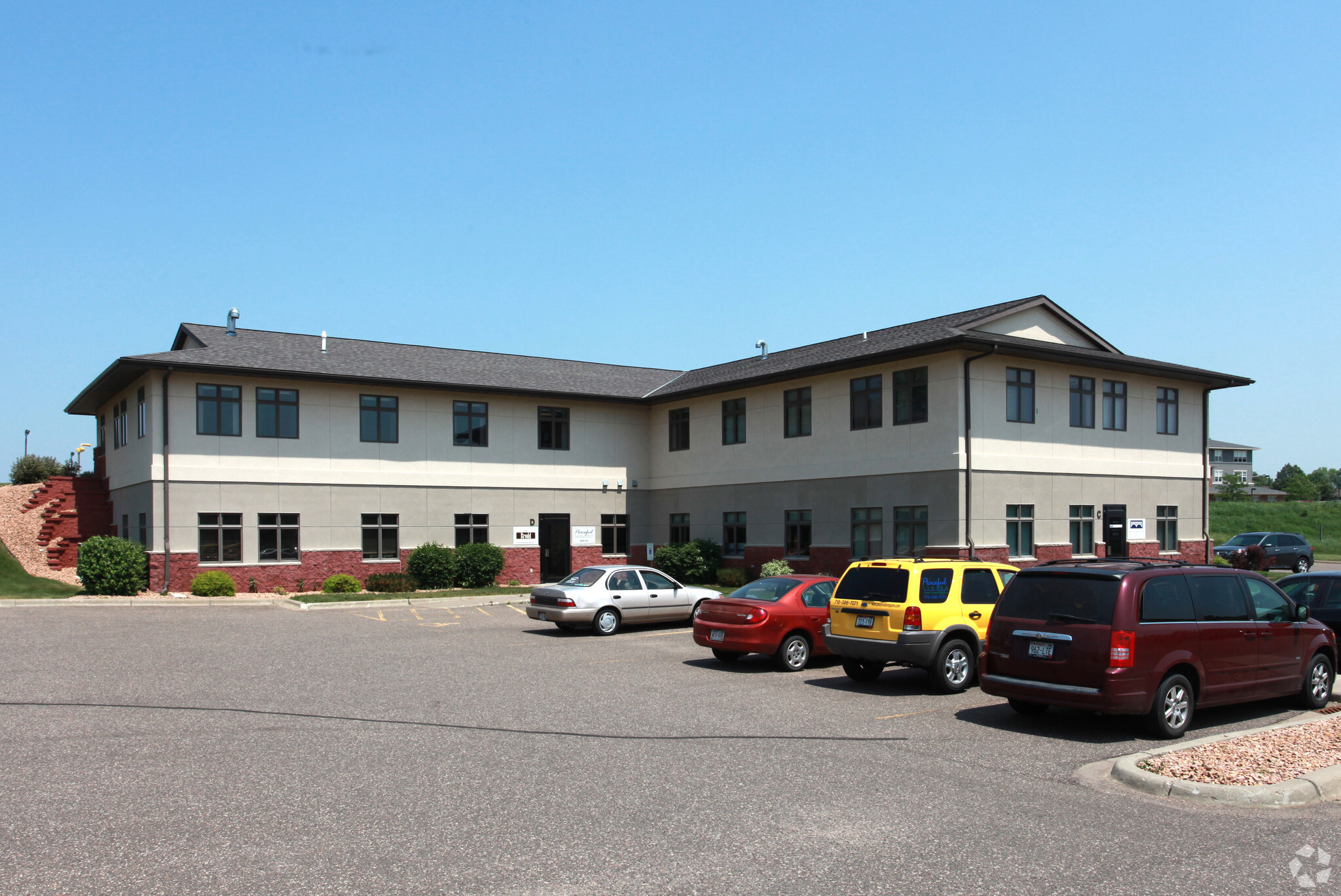1200 Hosford St, Hudson, WI for Rent