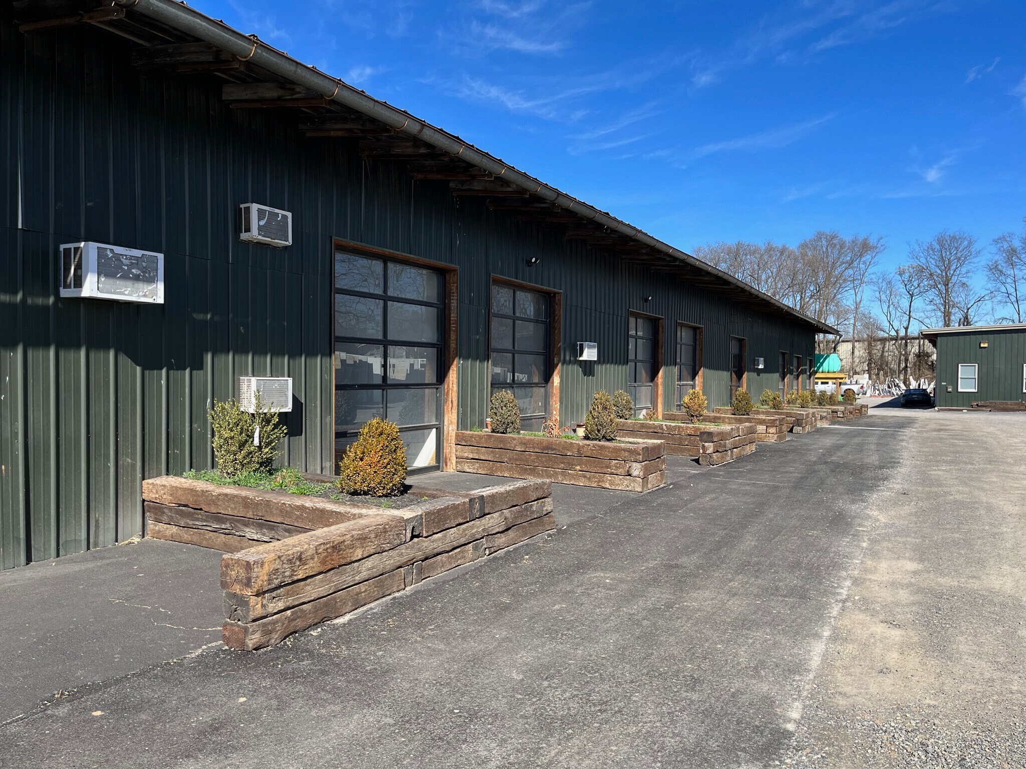 606 E Main St Berryville, VA 22611 Office Property for Lease on