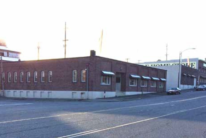 3220 Hewitt Ave Everett, WA 98201 Retail Property for Lease on