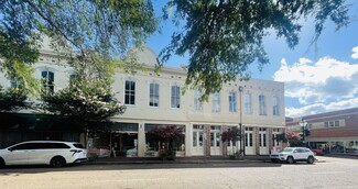 Natchez, MS Storefront Retail/Residential - 504 Franklin St