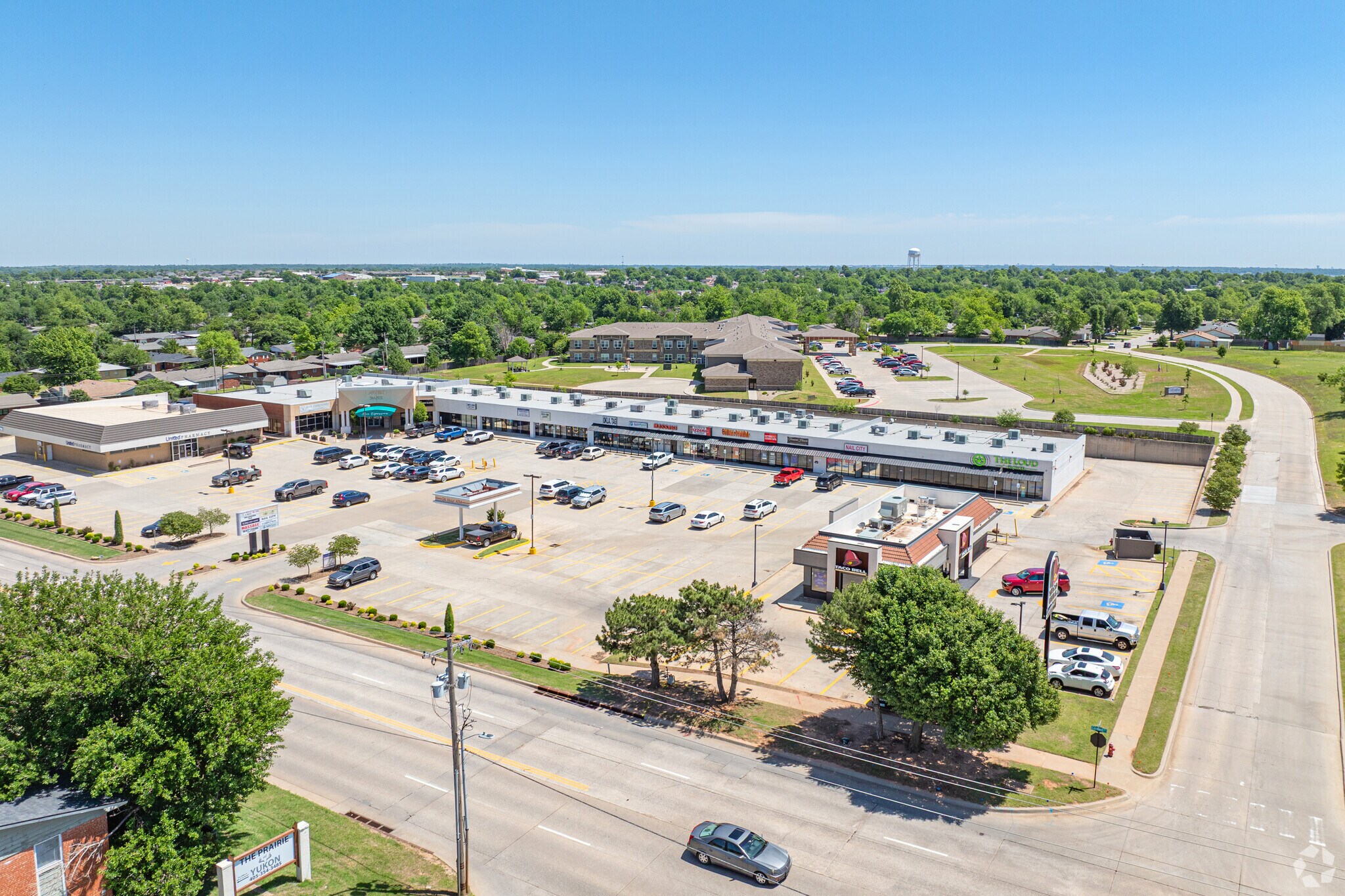 917-953 Cornwell Dr, Yukon, OK for Rent