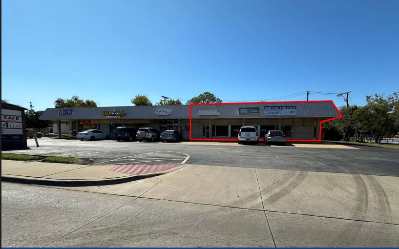 601-615 N Main St, Euless, TX for Rent