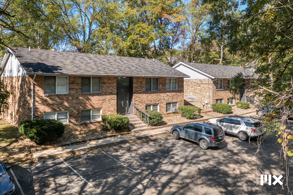 118-130 S Clarendon St, Kalamazoo, MI for Sale