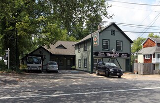 Bethesda, MD Restaurant - 6124 MacArthur Blvd