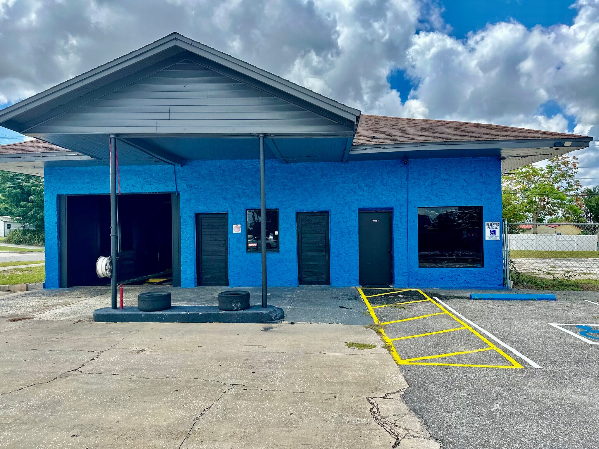 230 E Main St, Dundee, FL for Sale