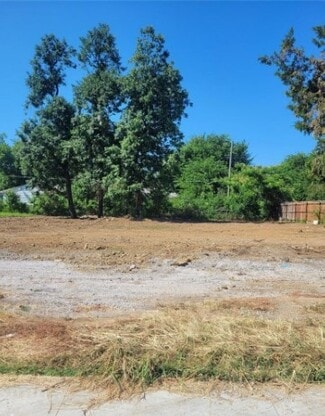 1204 E Wade Watts Ave  