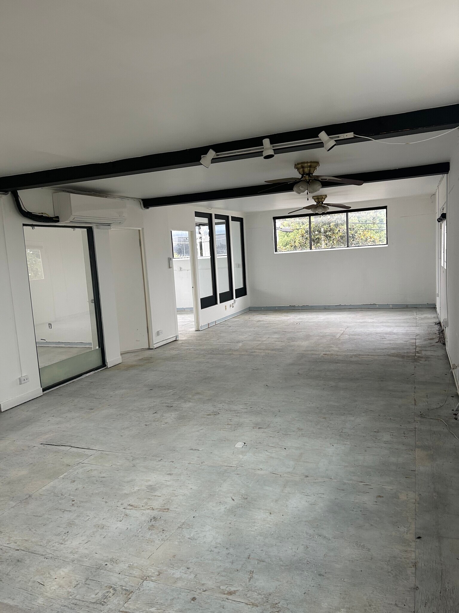 207 S Flower St, Burbank, CA for Rent