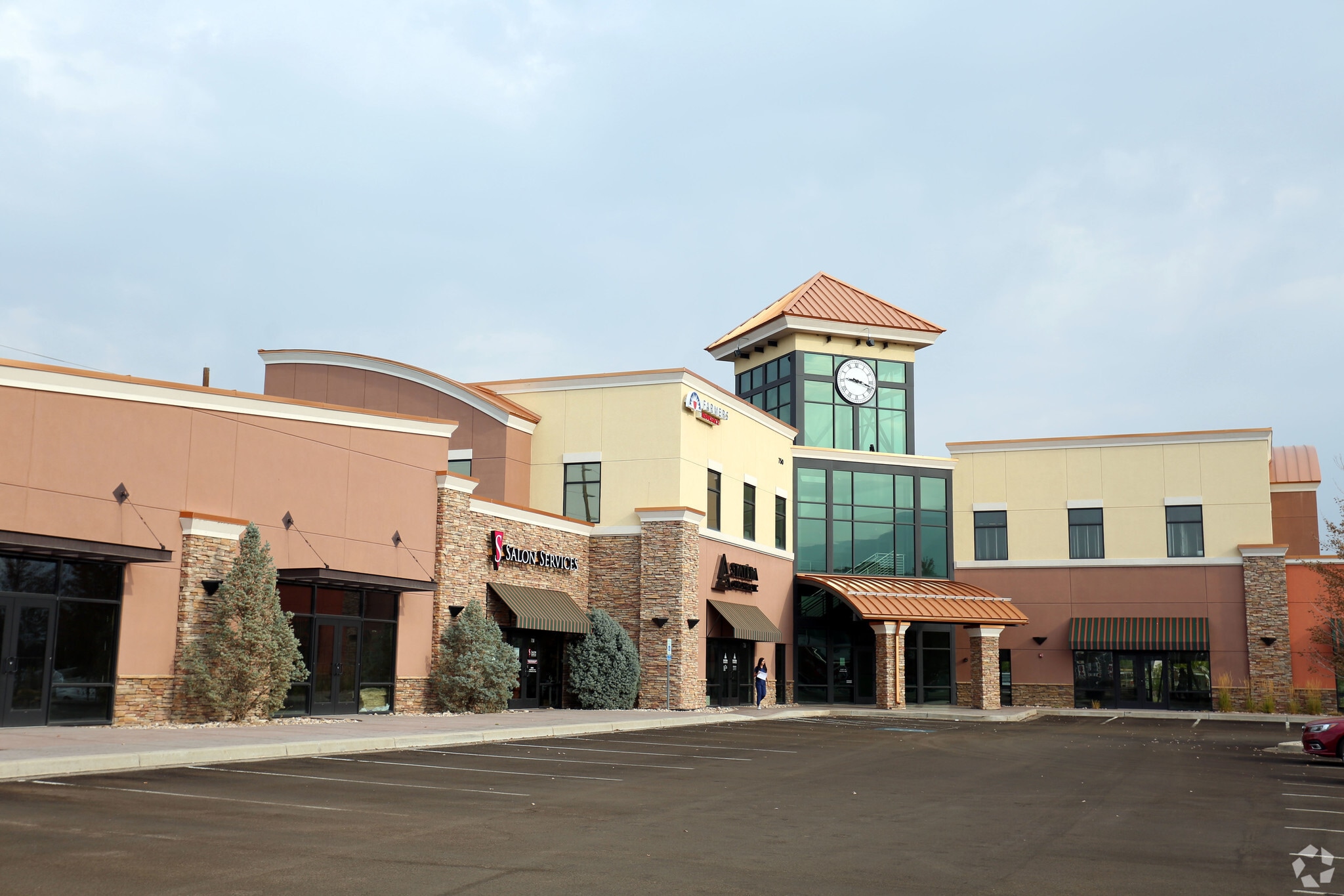 750 W Riverdale Rd, Riverdale, UT for Rent