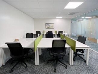 Houston, TX Coworking Space - 12600 N Featherwood Dr