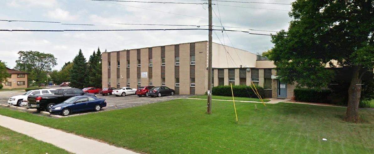6820 N 43rd St, Milwaukee, WI for Sale