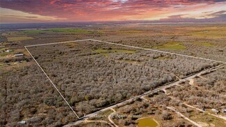Lockhart, TX Residential Land - 399 Seals Creek Rd
