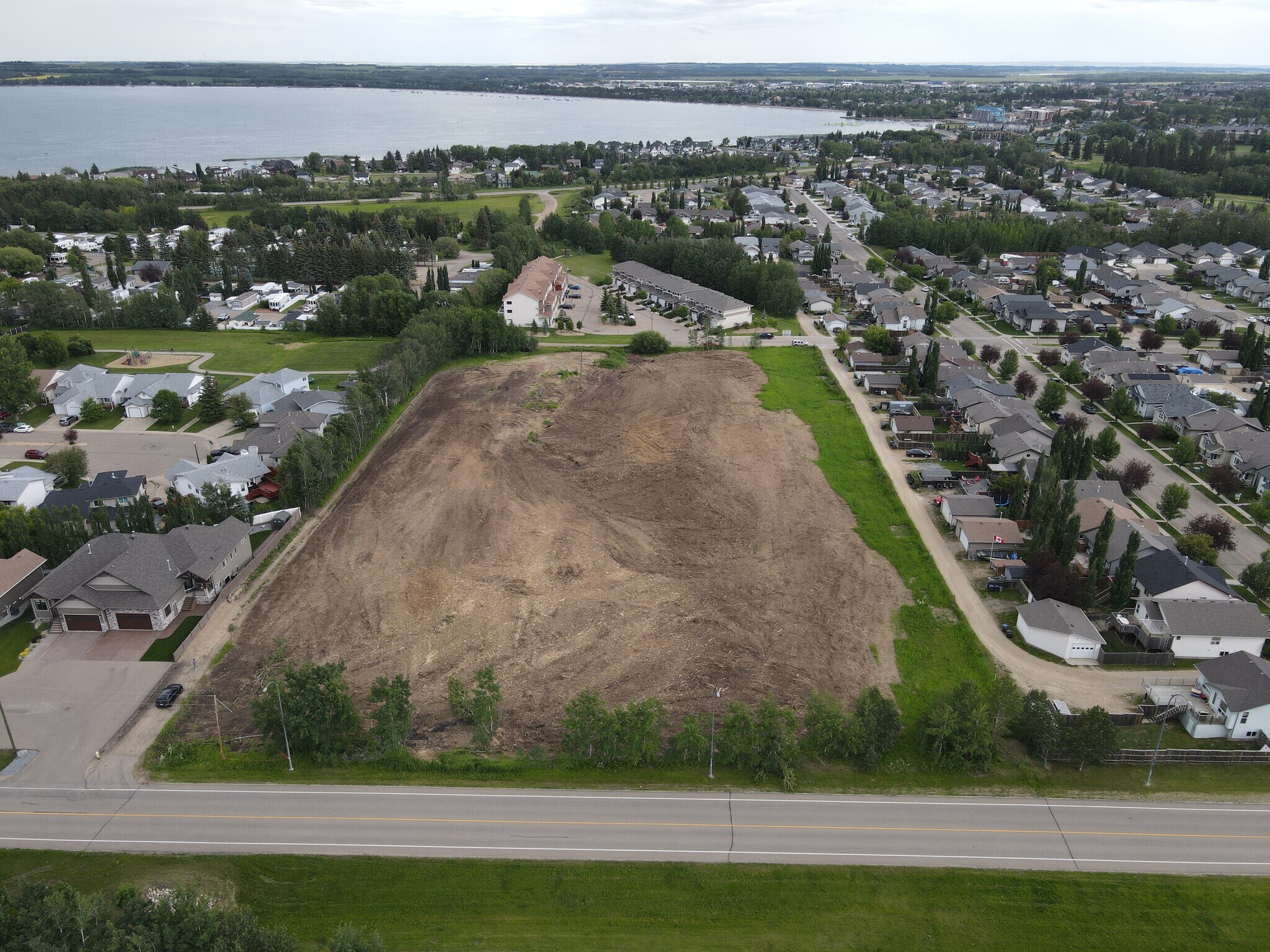 5250 Winward Place, Sylvan Lake, AB for Sale