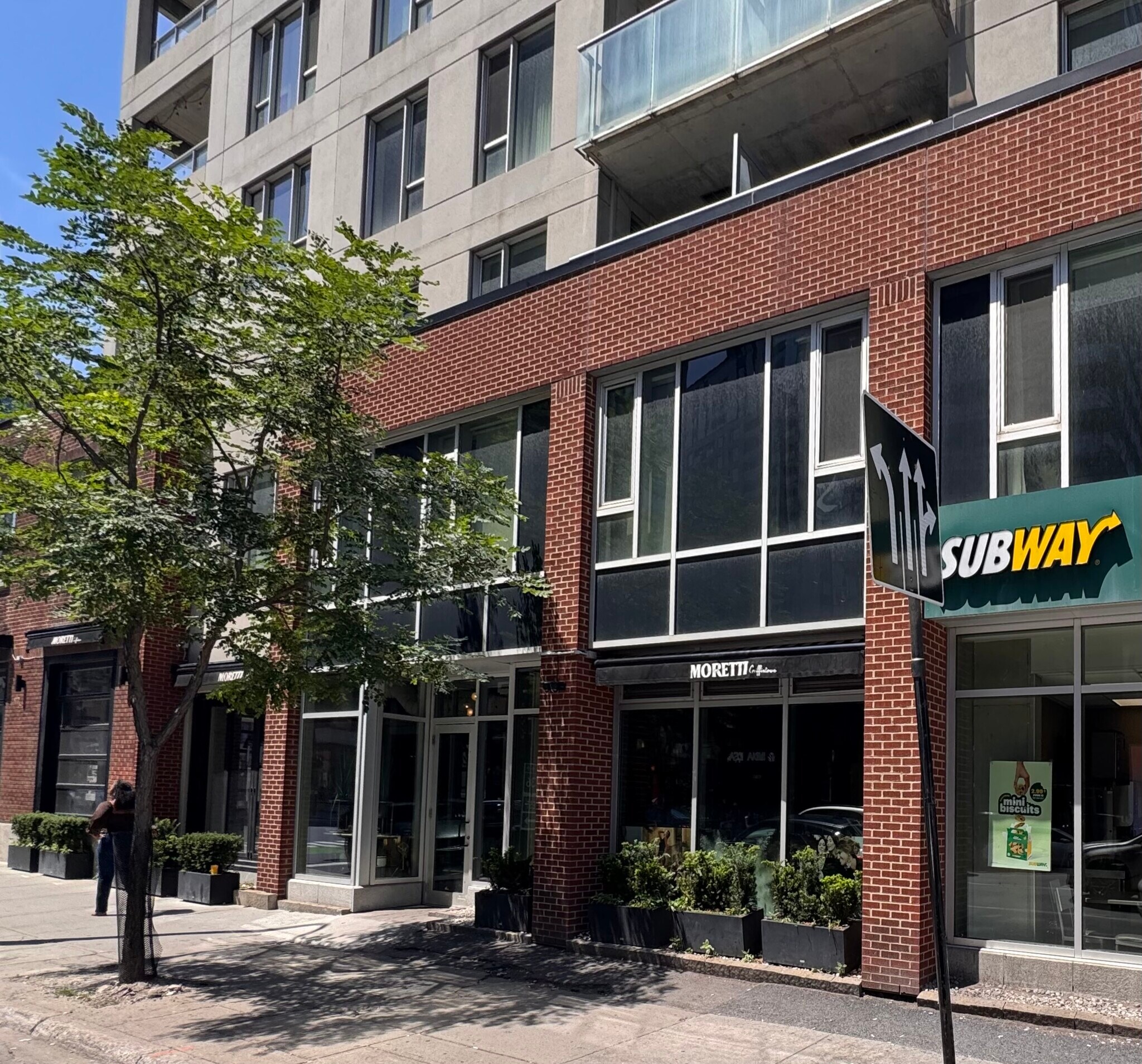 1059 Rue Wellington, Montréal, QC for Sale