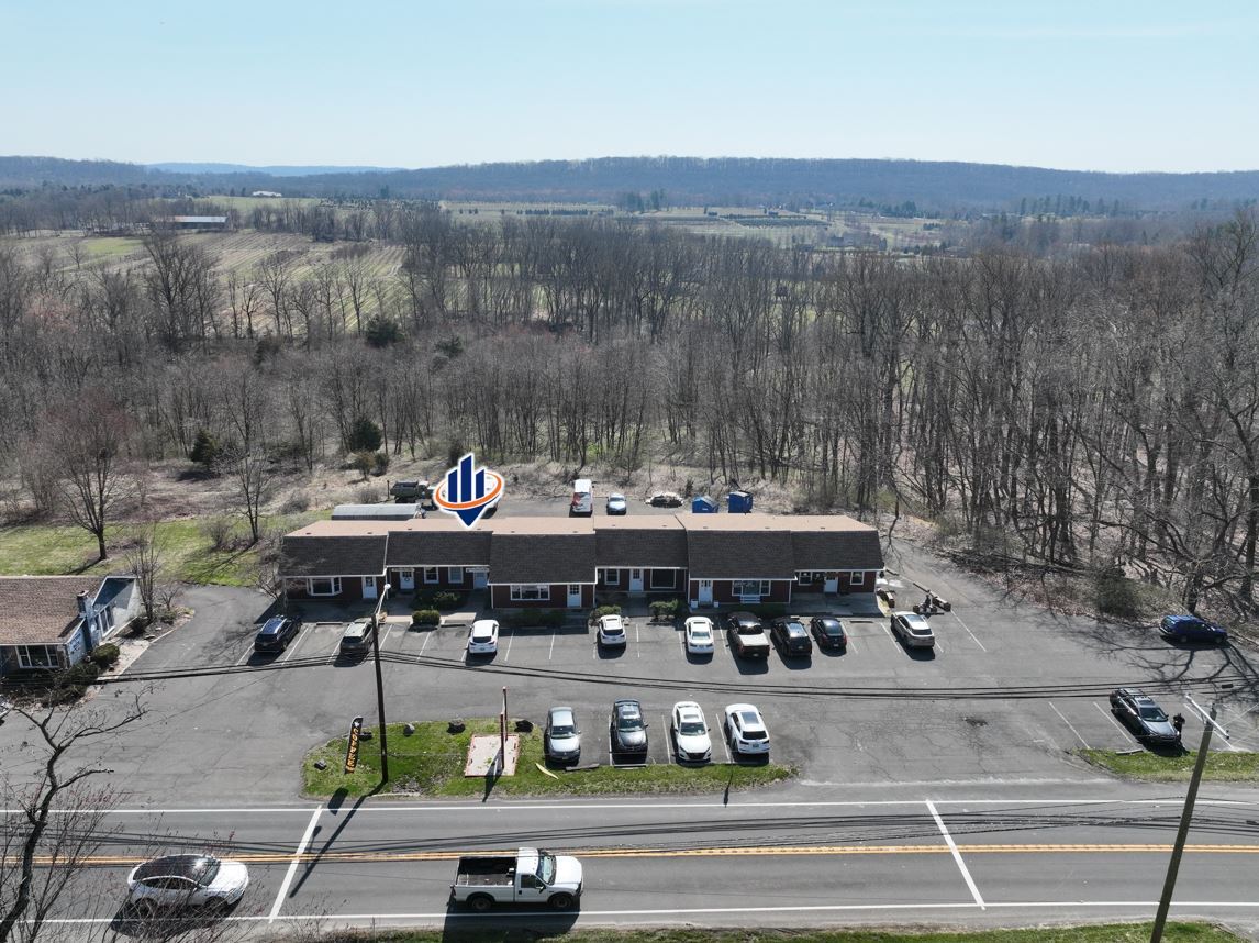 5667 York Rd, Lahaska, PA for Rent