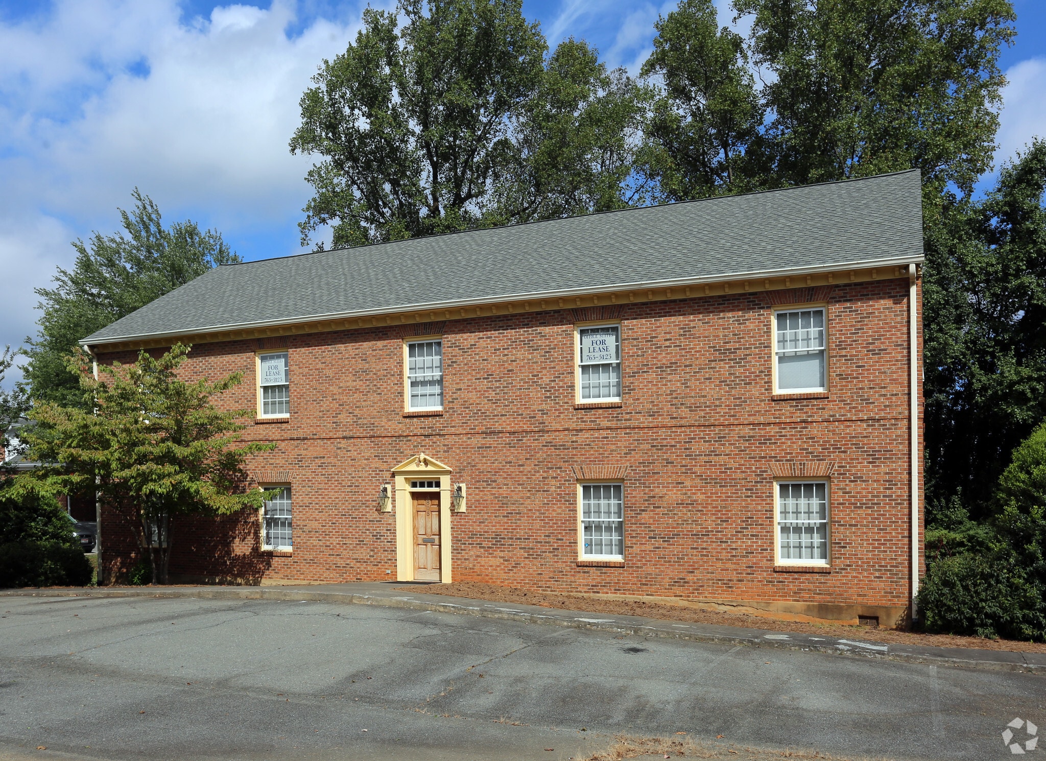 3805 Forrestgate Dr, Winston-Salem, NC for Sale