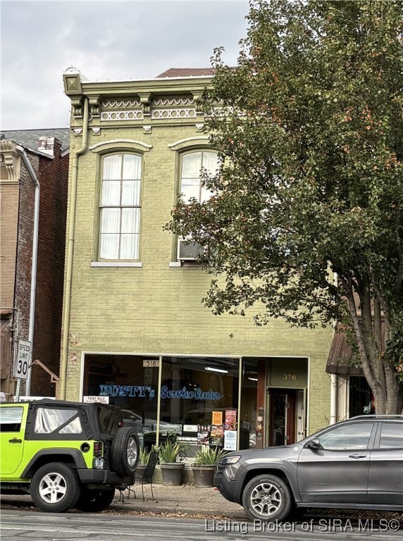 316 W Main St, Madison, IN for Sale