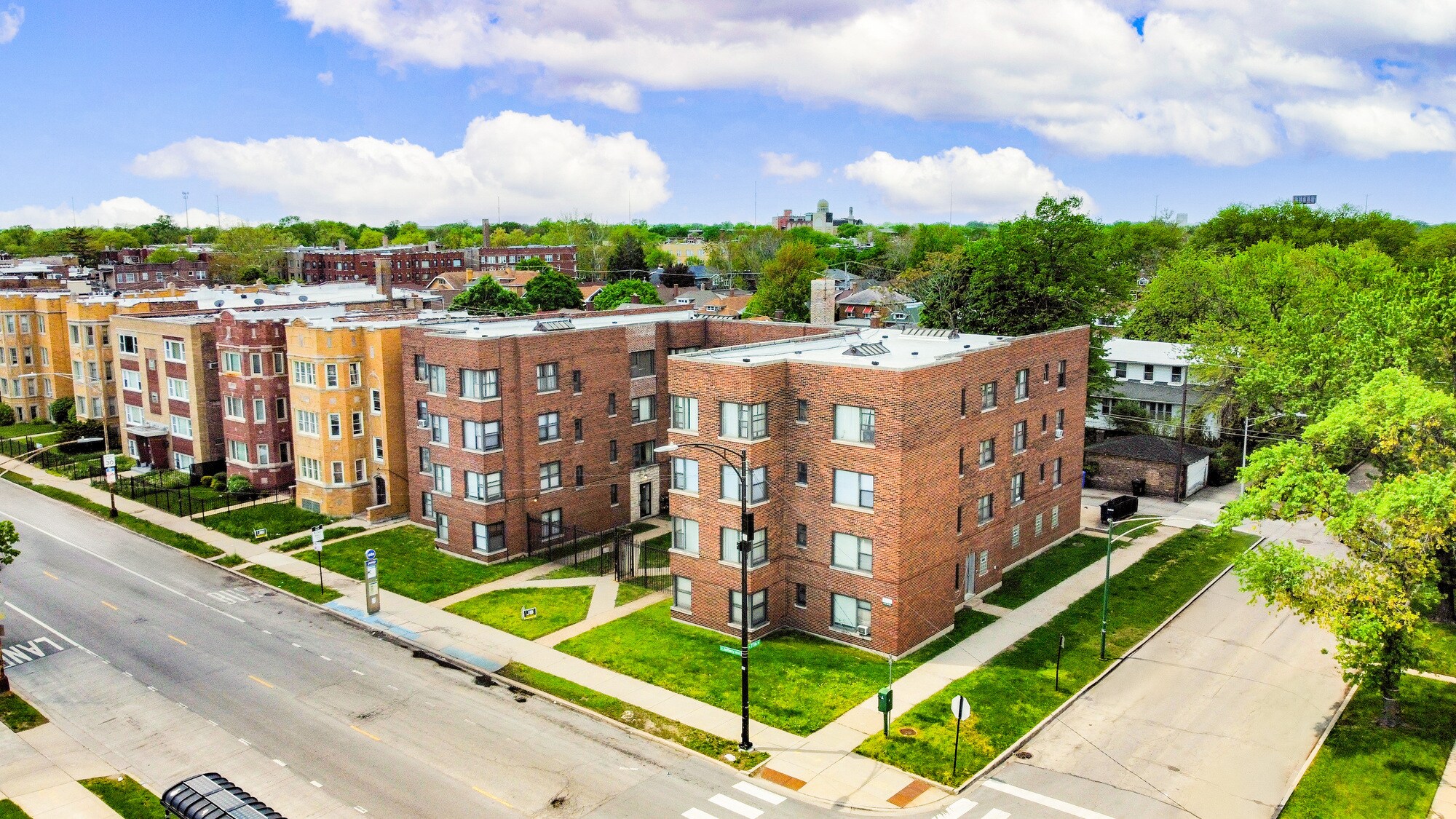 7700 S Jeffery Blvd, Chicago, IL for Sale