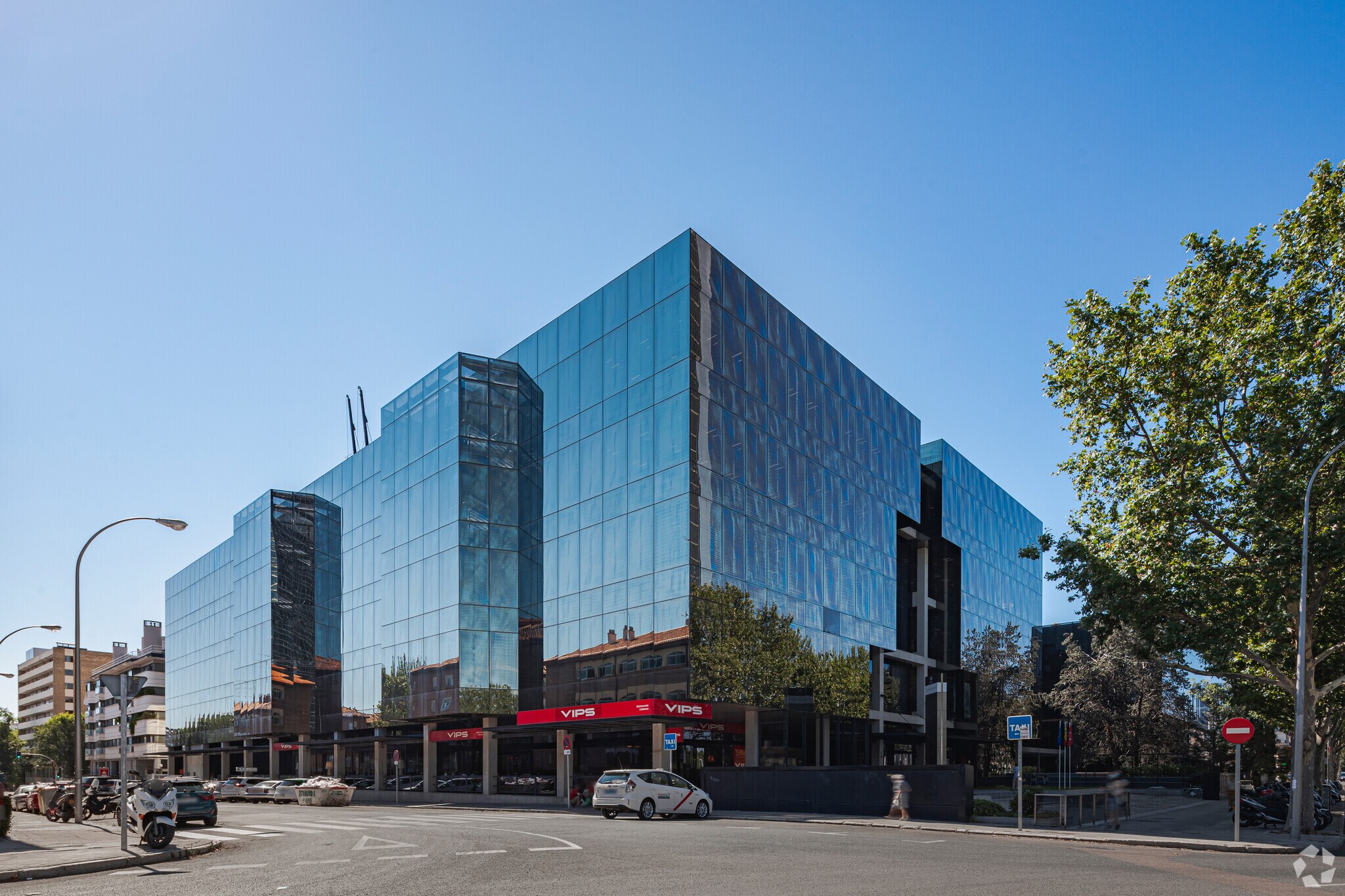 280 Paseo Castellana, Madrid, MAD for Rent