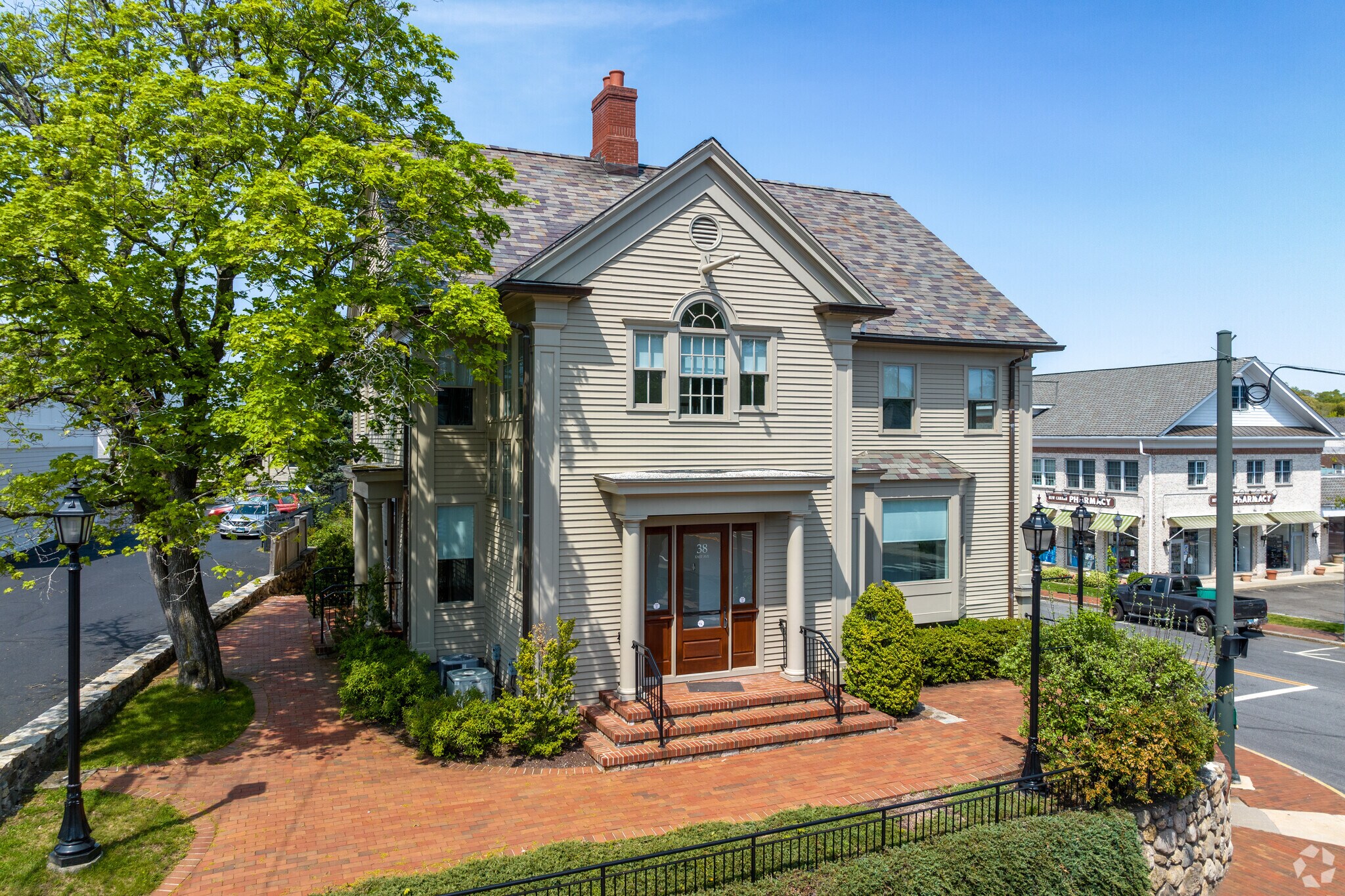 38 East Ave New Canaan, CT 06840 Office Property for Lease on