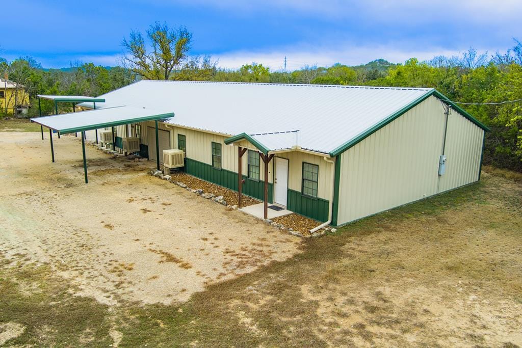 315 Roy St, Kerrville, TX for Sale