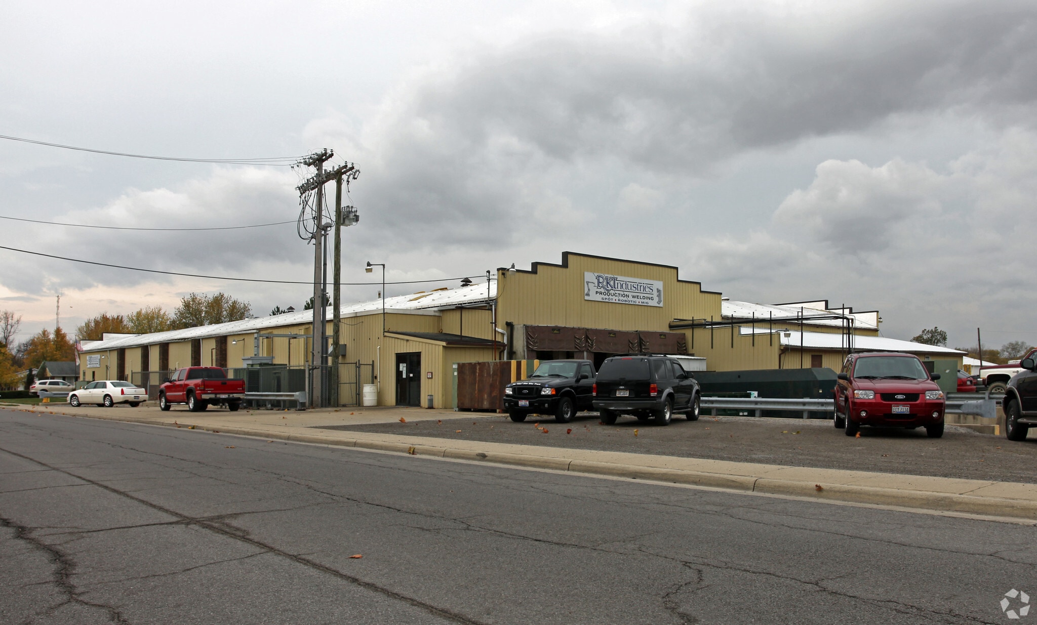 725 N Locust St, Ottawa, OH for Rent