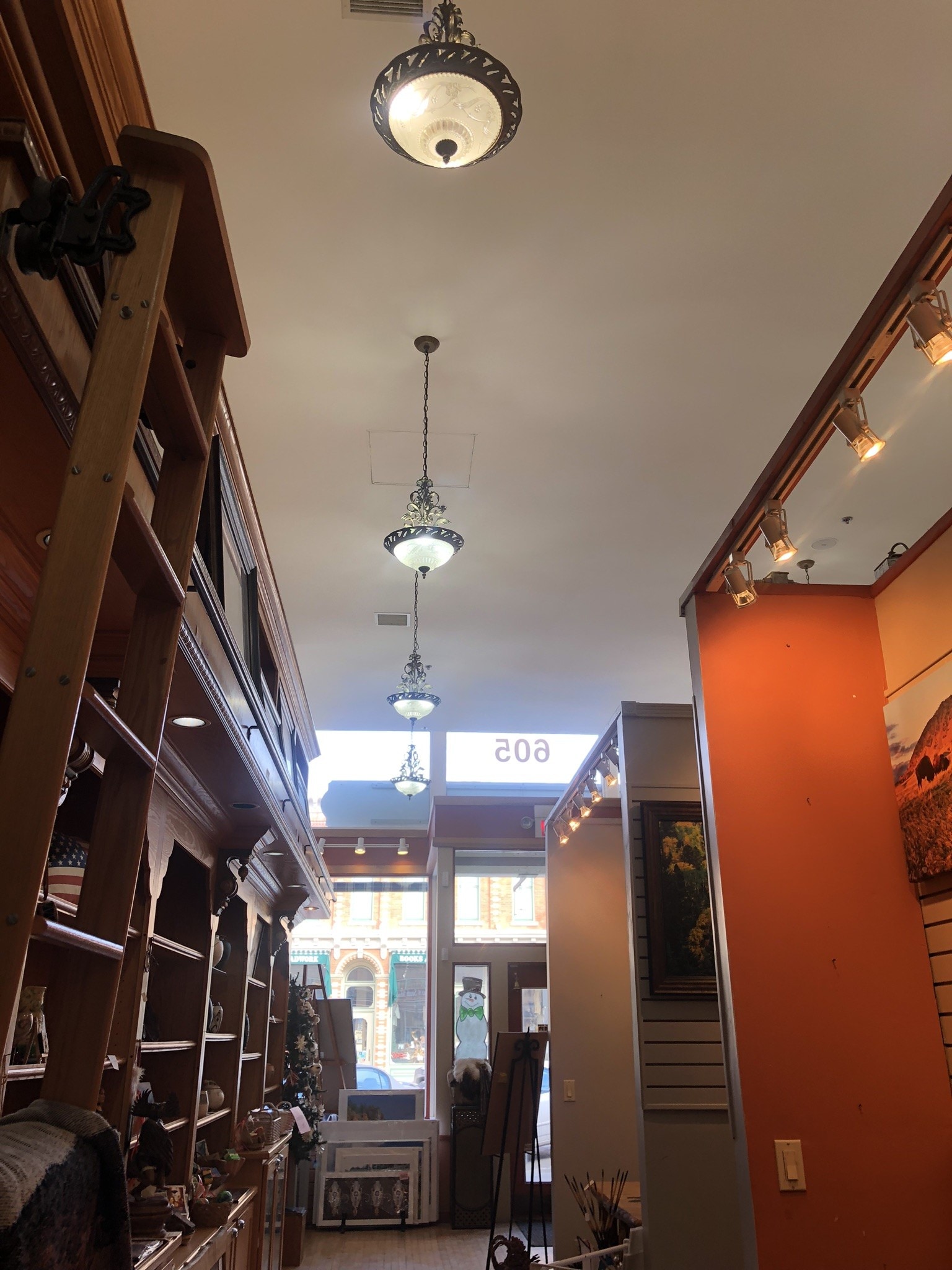 605 Main St, Rapid City, SD for Rent