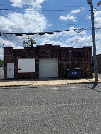 Chester, PA Retail - 211 W 2nd St