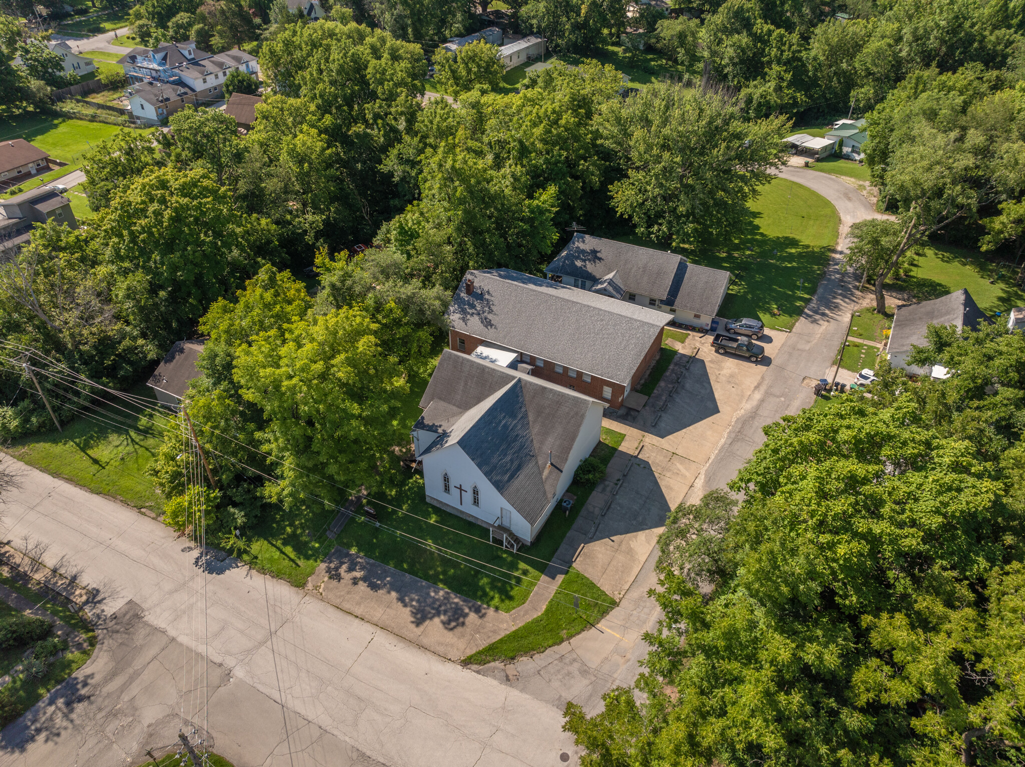 228 Church St, Winfield, MO for Sale