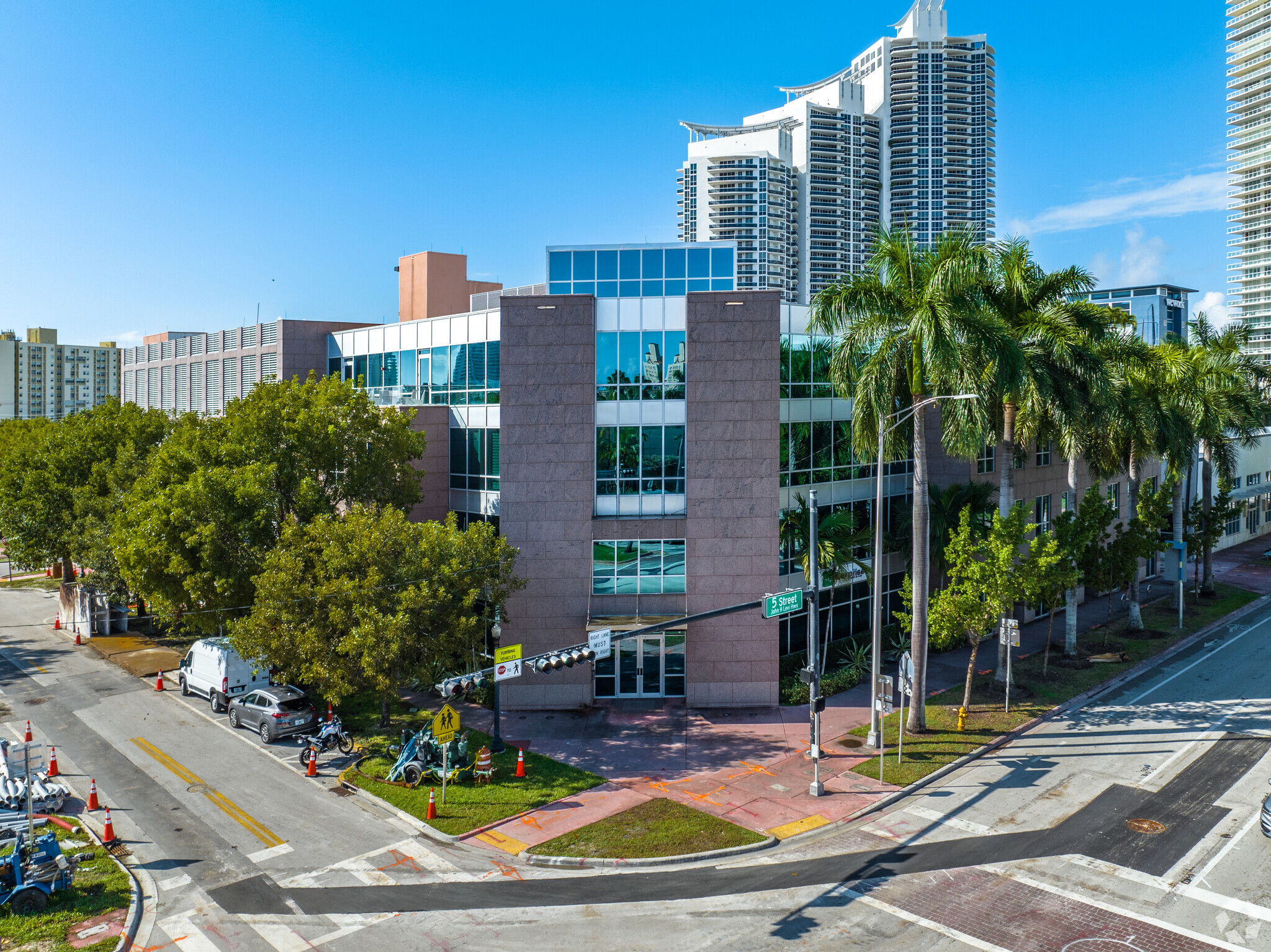 1000 5th St, Miami Beach, FL for Rent