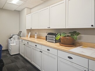 Bremerton, WA Coworking Space - 400 Warren Ave