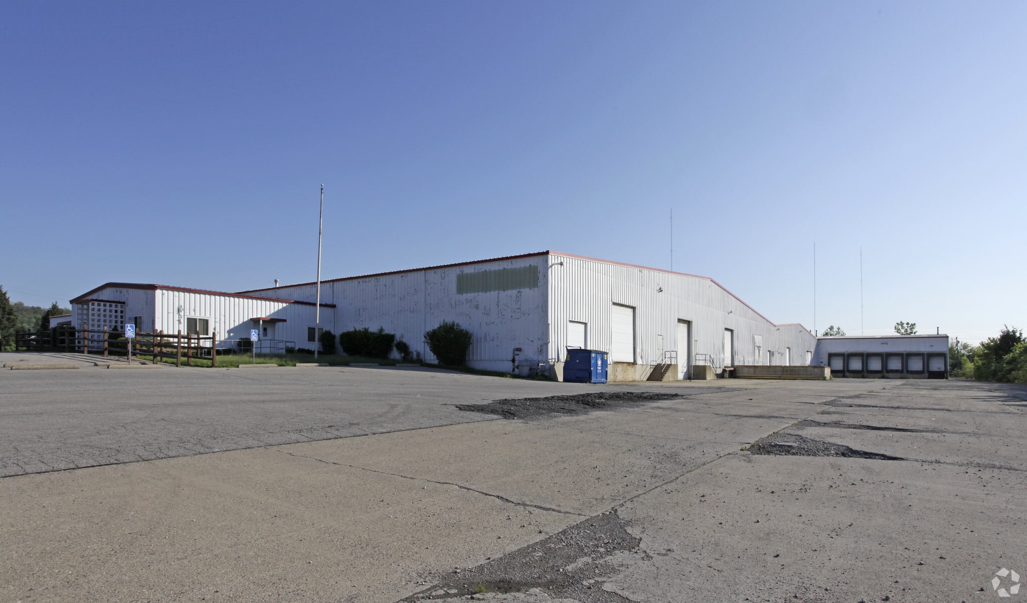 200 W 43rd St, Covington, KY for Sale