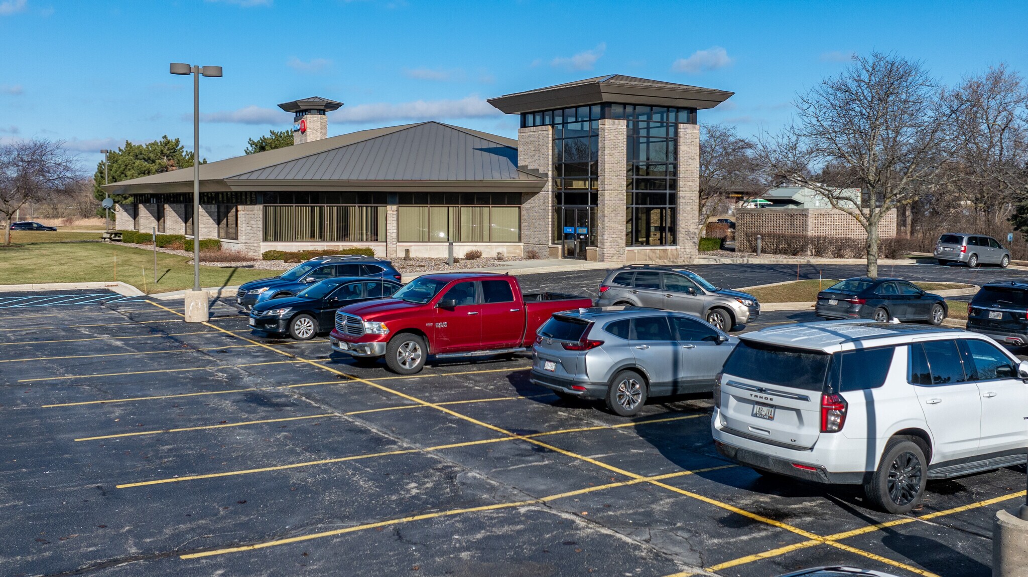 3470 Gateway Rd, Brookfield, WI for Sale