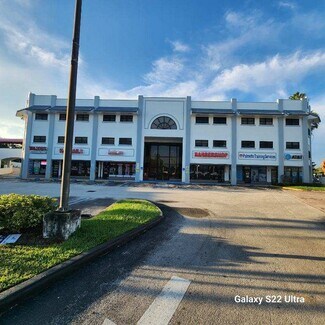 Palmetto Bay, FL Office - 15315-15327 S Dixie Hwy