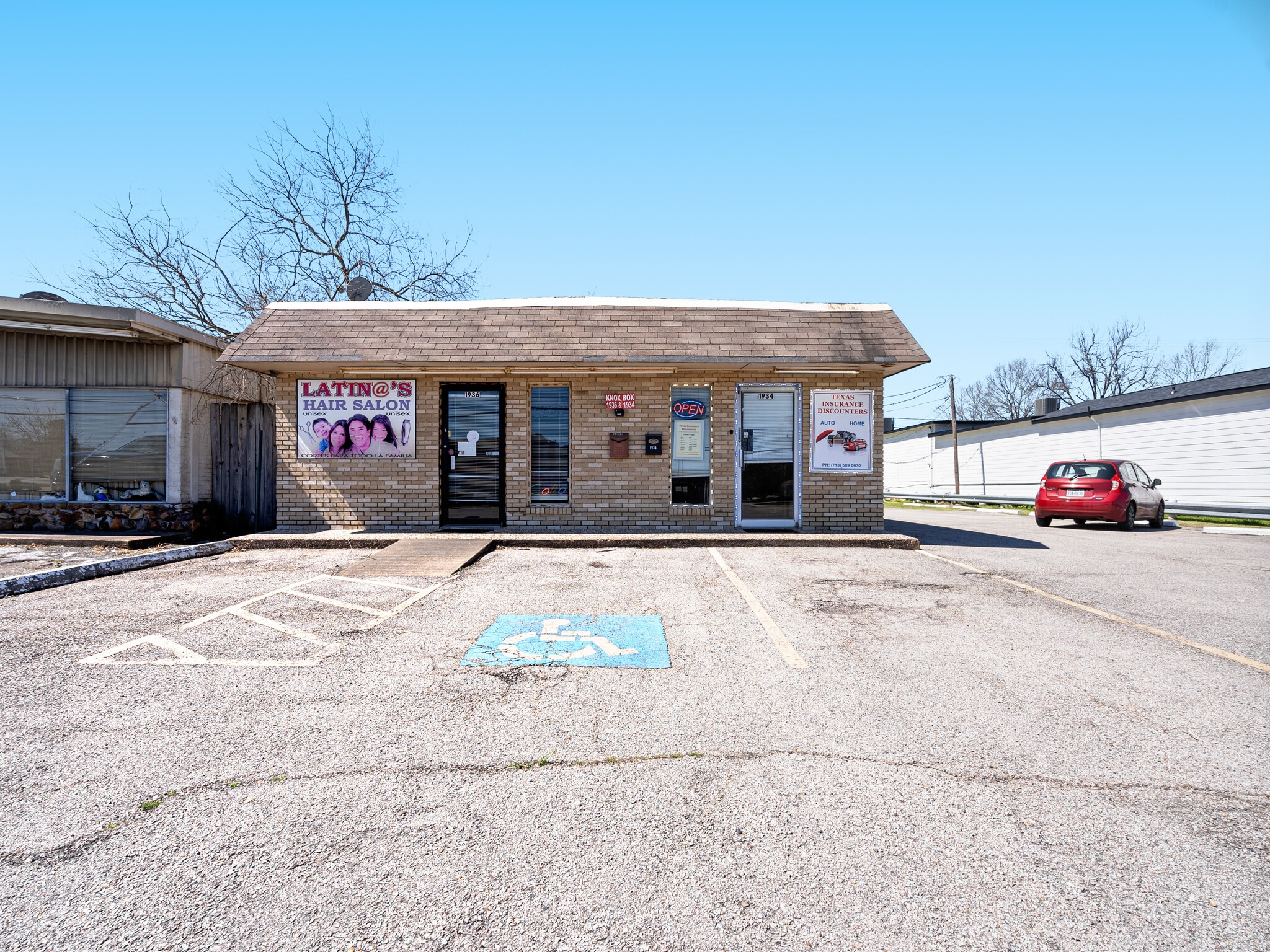 1936 Strawberry Rd, Pasadena, TX for Sale