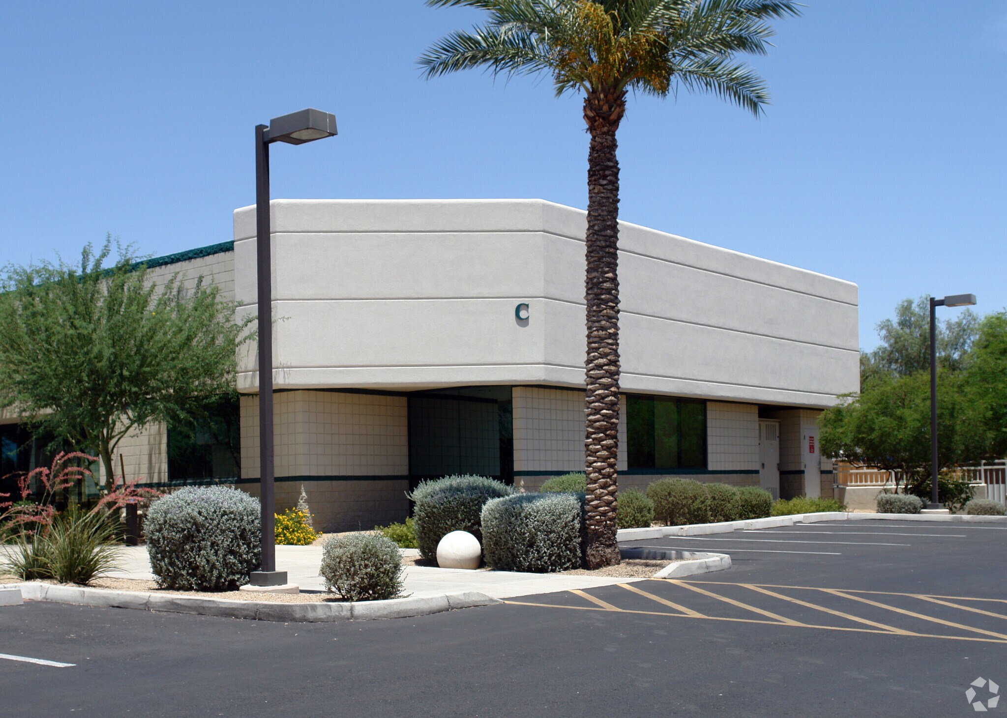 4045 E Union Hills Dr, Phoenix, AZ for Sale
