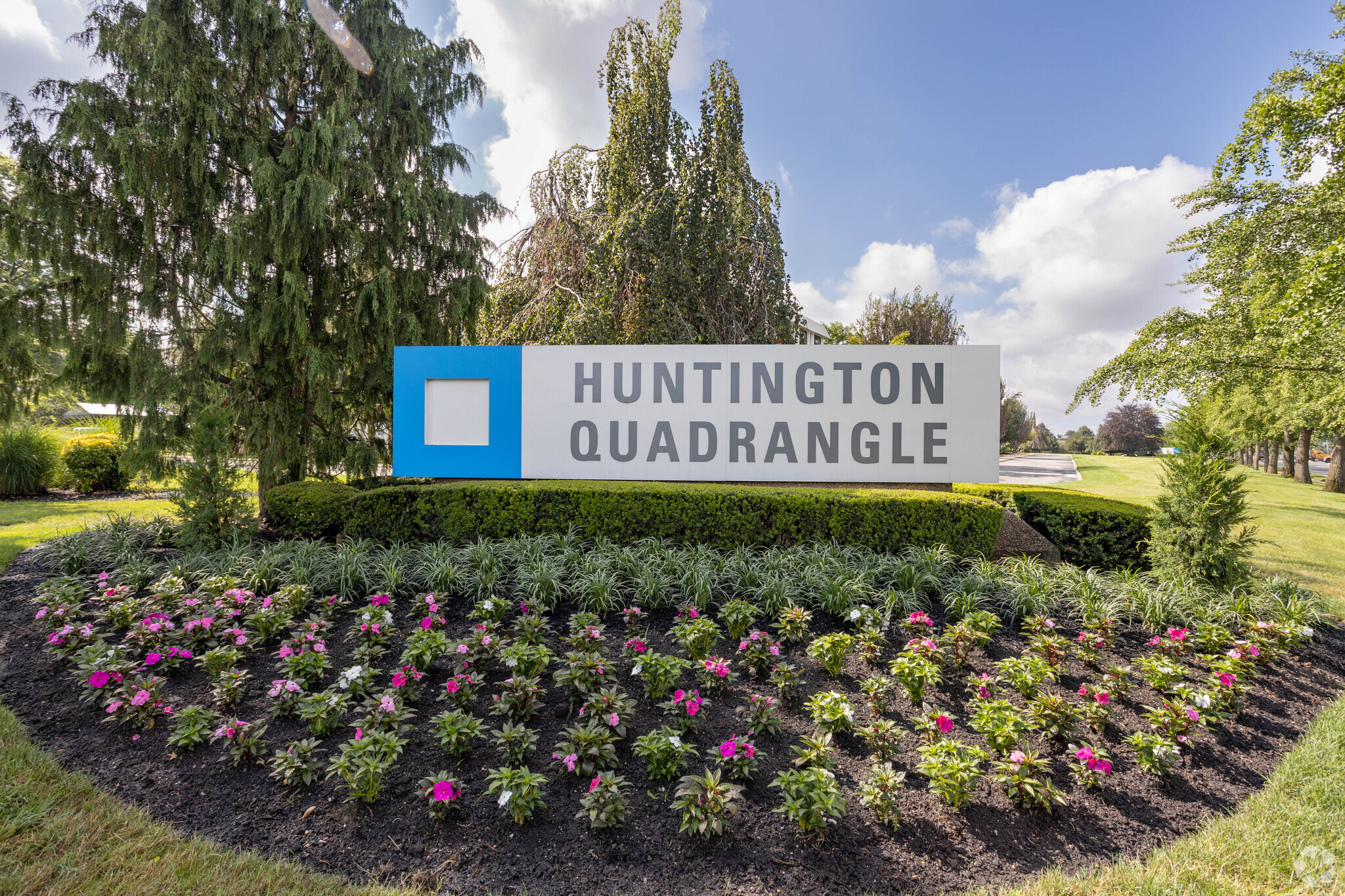 1 Huntington Quadrangle, Melville, NY for Rent